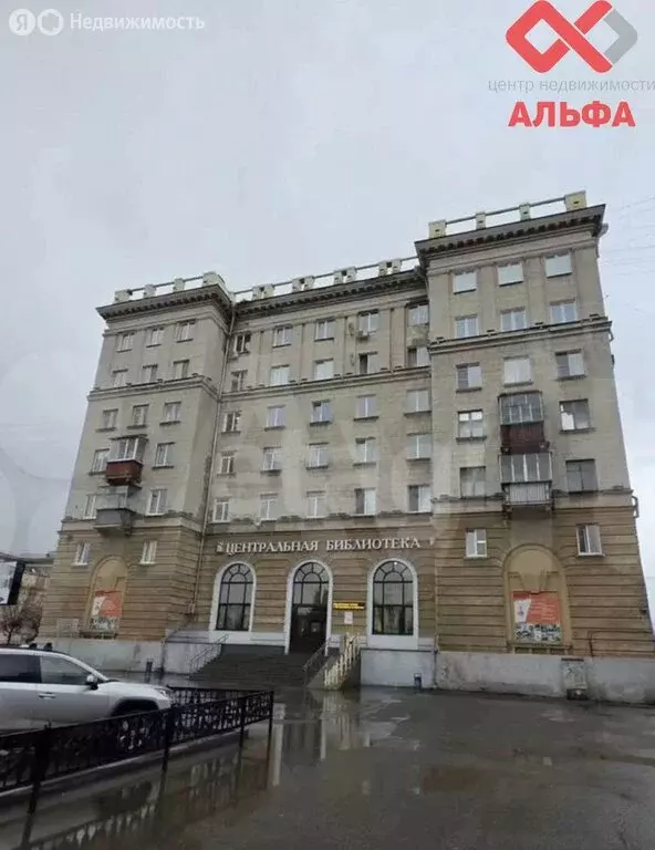 2-комнатная квартира: Нижний Тагил, проспект Строителей, 1А (60.2 м) - Фото 1