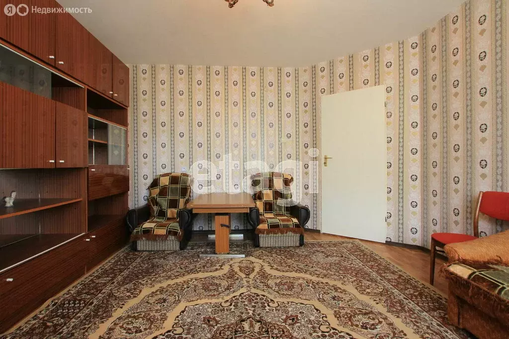 2-комнатная квартира: Калининград, Машиностроительная улица, 2 (58 м) - Фото 1