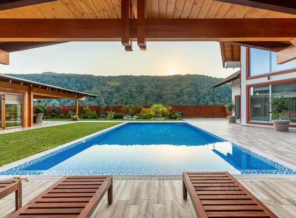 Дом в Краснодарский край, Сочи Береговая ул., 79 (320 м) - Фото 2