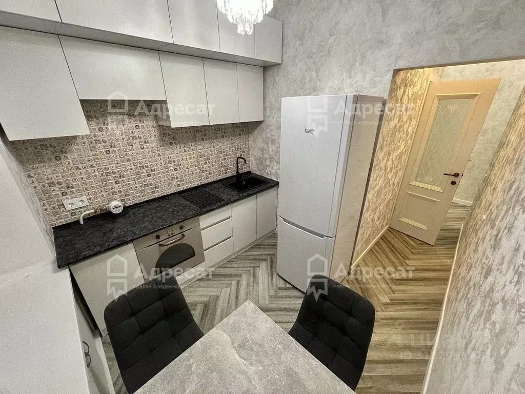 2-к кв. Волгоградская область, Волгоград Комсомольская ул., 18 (45.0 ... - Фото 0