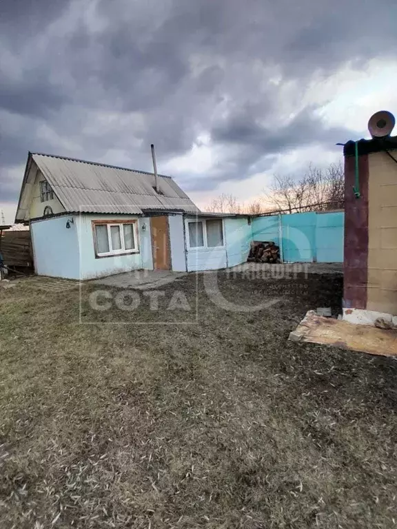Дом в Воронежская область, Хохольское городское поселение, с. Еманча ... - Фото 1