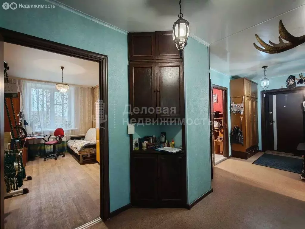 4-комнатная квартира: Великий Новгород, микрорайон Кречевицы, 37 (92.3 ... - Фото 2