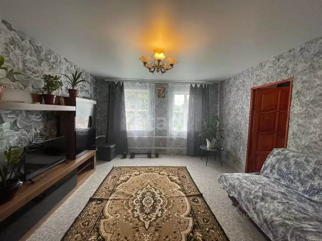 Дом в Тамбовская область, Мичуринск Кооперативная ул., 76 (129 м) - Фото 0