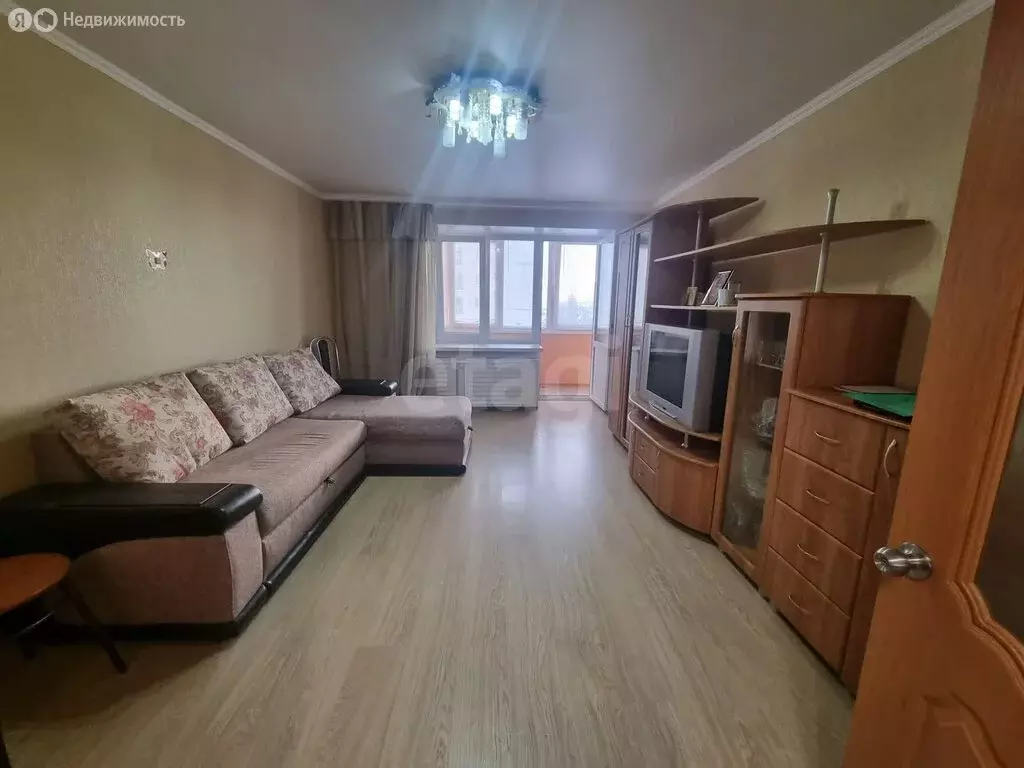 3-комнатная квартира: Стерлитамак, микрорайон Михайловский, улица ... - Фото 2