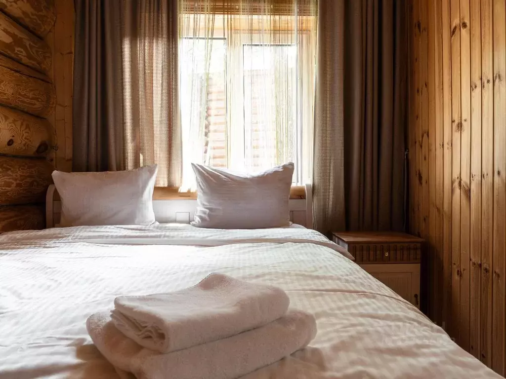 Дом в Воронежская область, Новоусманский район, Шуберское с/пос, пос. ... - Фото 1