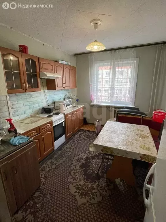 4-комнатная квартира: Южно-Сахалинск, проспект Мира, 375 (85.1 м) - Фото 1