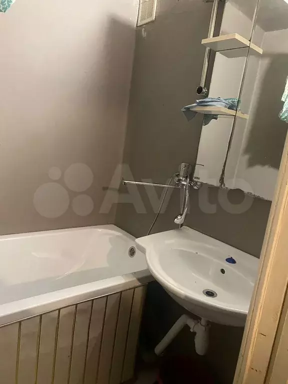 2-к. квартира, 60 м, 5/9 эт. - Фото 0