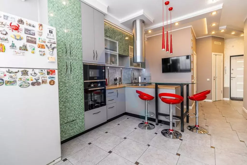 2-к кв. Краснодарский край, Краснодар ул. Шоссе Нефтяников, 22к1 (70.0 ... - Фото 0