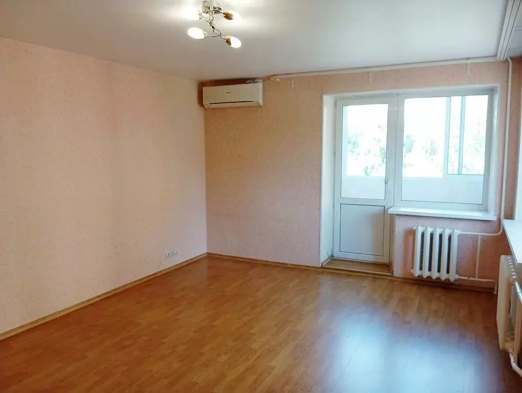 Продается 3-комнатная квартира - Фото 1
