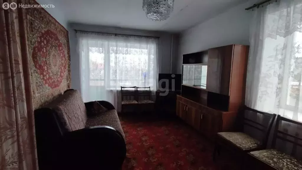 1-комнатная квартира: Алапаевск, улица Братьев Смольниковых, 36 (30.1 ... - Фото 1