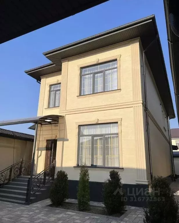 Дом в Краснодарский край, Краснодар Плодородный-2 мкр, ул. ... - Фото 1