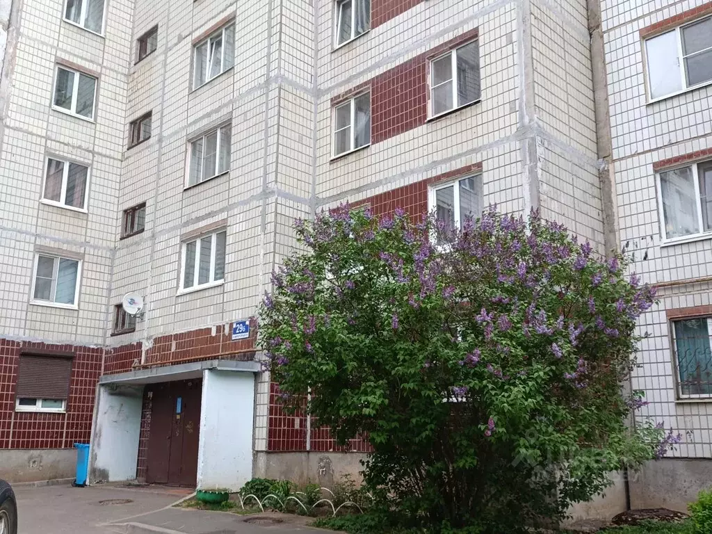 2-к кв. Ленинградская область, Тихвин 6-й мкр, 29Б (67.0 м) - Фото 1