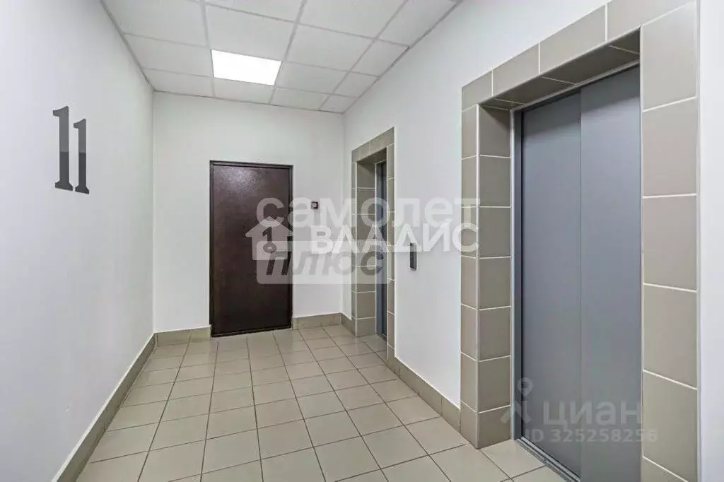 3-к кв. Челябинская область, Челябинск просп. Героя России Е.Н. ... - Фото 2