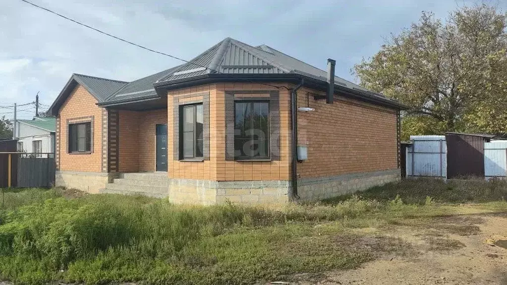 Дом в Ставропольский край, Михайловск Шпаковский район, заезд Степной, ... - Фото 0