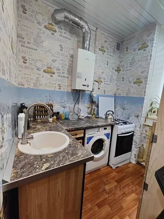 2-к кв. Нижегородская область, Нижний Новгород Волжская ул., 13 (32.8 ... - Фото 1