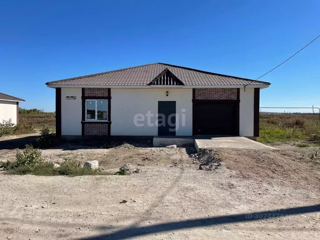 Дом в Оренбургская область, Оренбургский район, с. Благословенка 13 ... - Фото 1