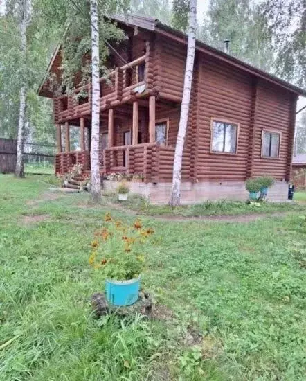 Дом в Красноярский край, Красноярск городской округ, пос. Минино ул. ... - Фото 1