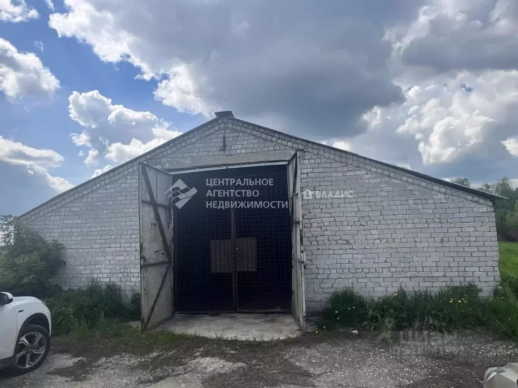 Склад в Рязанская область, Захаровский район, Большекоровинское с/пос, ... - Фото 1