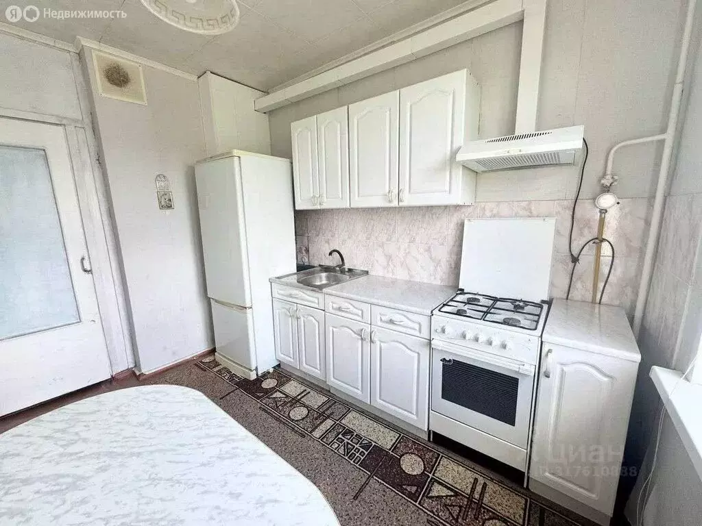 3-комнатная квартира: Миасс, улица Калинина, 17 (56.9 м) - Фото 2