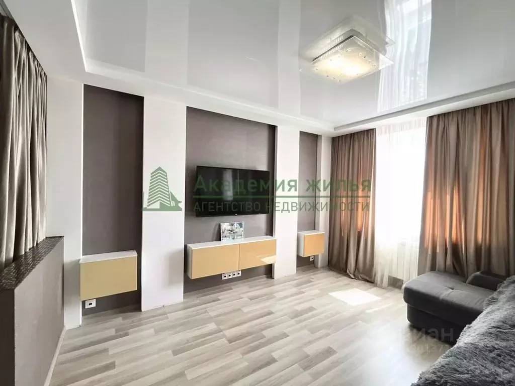 Студия Саратовская область, Саратов Кленовая ул., 7 (43.1 м) - Фото 1