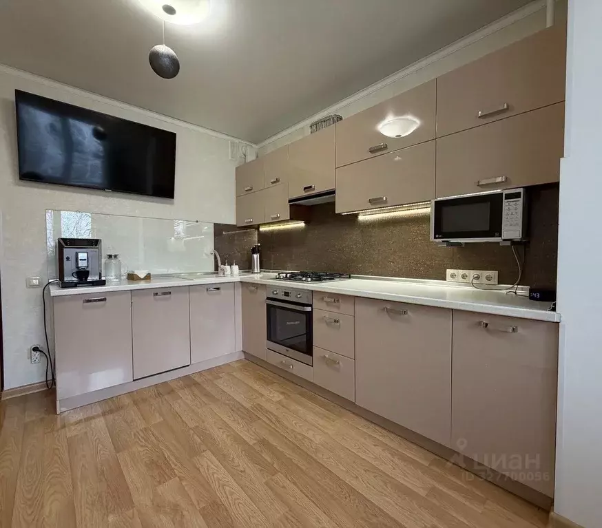 2-к кв. Крым, Ялта ул. Блюхера, 52 (50.1 м) - Фото 2