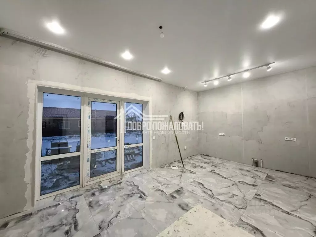 Дом в Хакасия, Абакан Саянская ул., 2 (150 м) - Фото 2