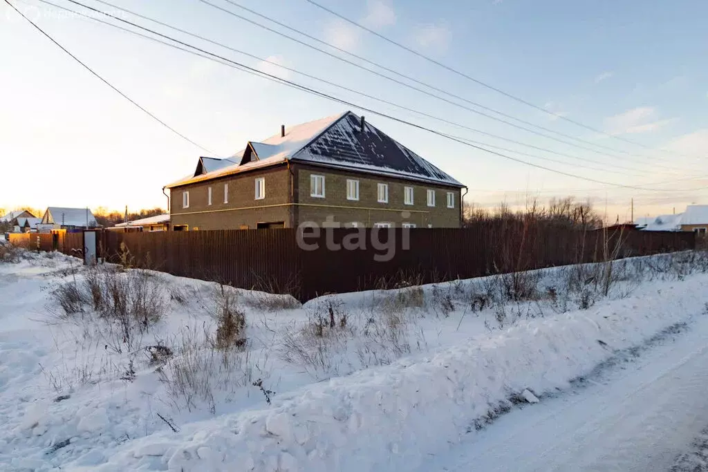 Дом в Заводоуковск, Одесская улица (160 м) - Фото 1