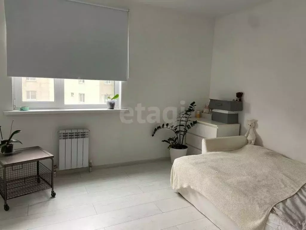 3-к кв. Сахалинская область, Южно-Сахалинск просп. Мира, 300к6 (73.0 ... - Фото 1