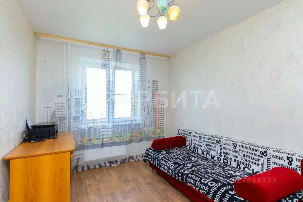 3-к кв. Тюменская область, Тюмень ул. Мебельщиков, 4 (66.0 м) - Фото 1