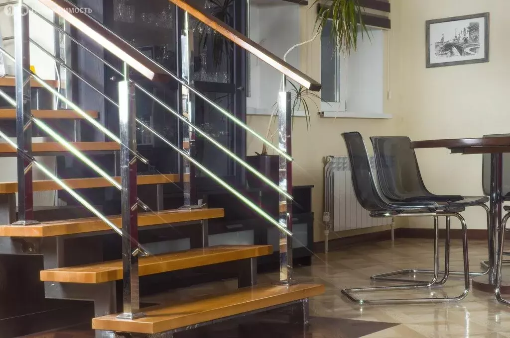 Дом в Тюмень, 3-й Земской проезд, 11 (299.7 м) - Фото 1