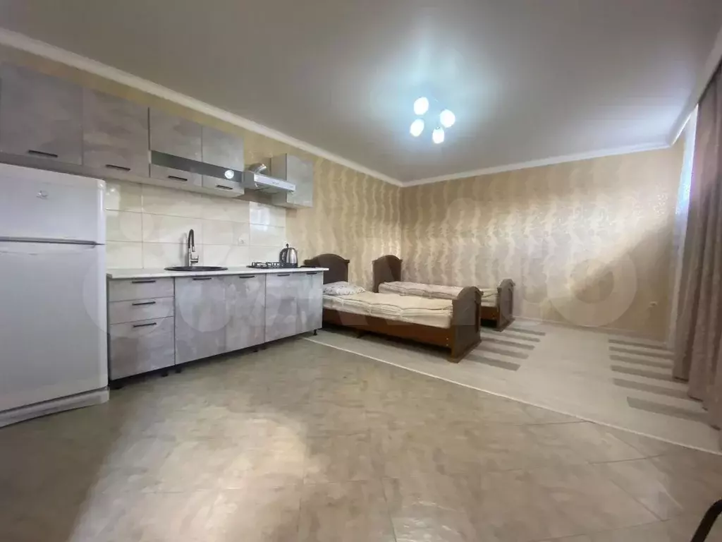 Комната 18 м в 1-к., 1/2 эт. - Фото 0