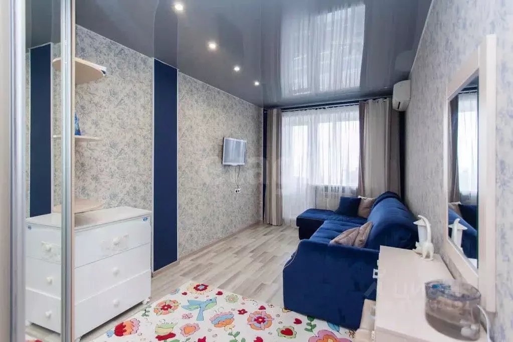 2-к кв. Ханты-Мансийский АО, Сургут просп. Мира, 55 (62.3 м) - Фото 0