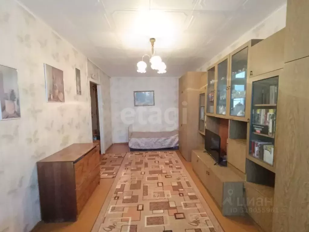2-к кв. Владимирская область, Ковров ул. Зои Космодемьянской, 1/5 ... - Фото 0