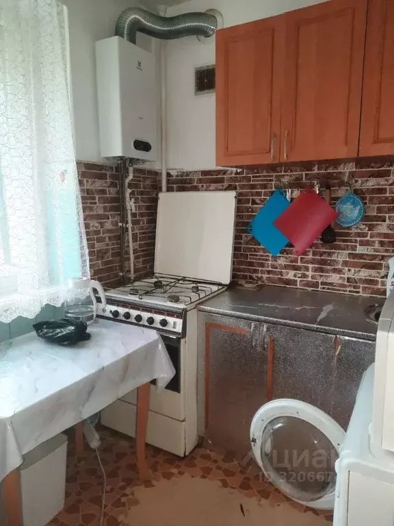 3-к кв. Карачаево-Черкесия, Черкесск ул. Умара Алиева, 20 (62.0 м) - Фото 0