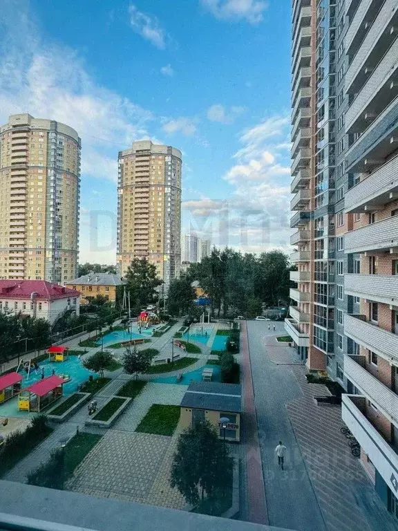 2-к кв. Свердловская область, Екатеринбург ул. Ирбитская, 8 (49.0 м) - Фото 0