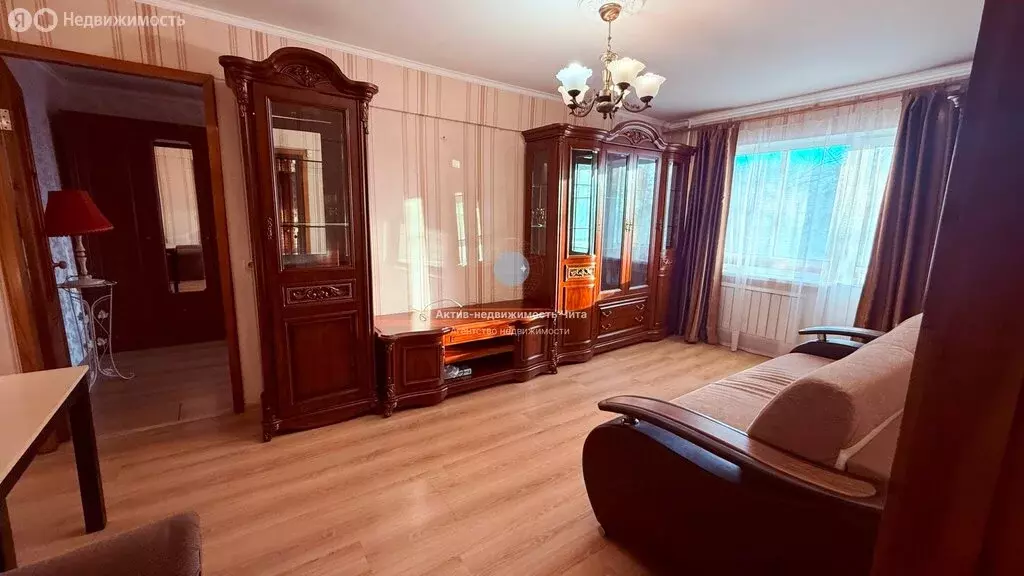 3-комнатная квартира: Чита, улица Гагарина, 17 (60 м) - Фото 1