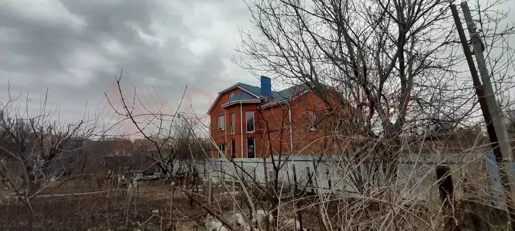 Дом в Ростовская область, Ростов-на-Дону Рассветная ул. (383 м) - Фото 0
