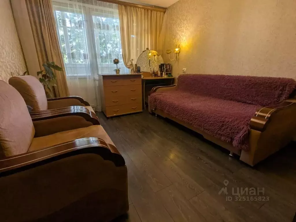 1-к кв. Кировская область, Киров просп. Строителей, 28 (32.0 м) - Фото 1