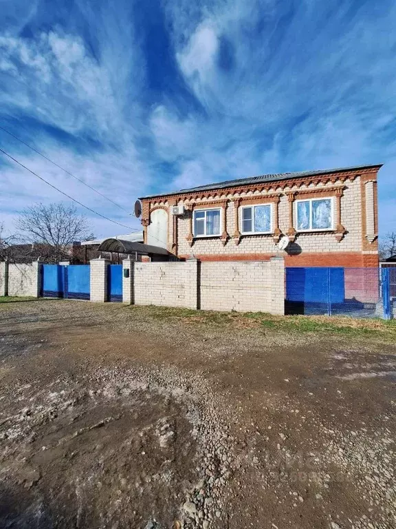 Дом в Краснодарский край, Новокубанск  (192 м) - Фото 1