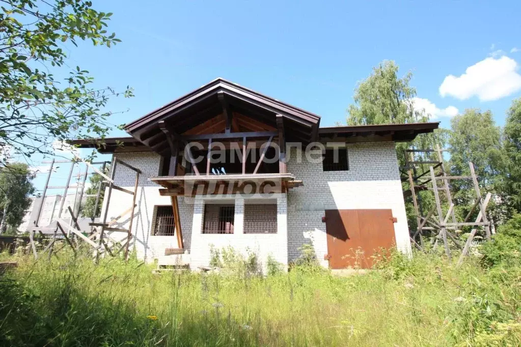 Коттедж в Архангельская область, Коряжма ул. Кирова, 46 (300 м) - Фото 1