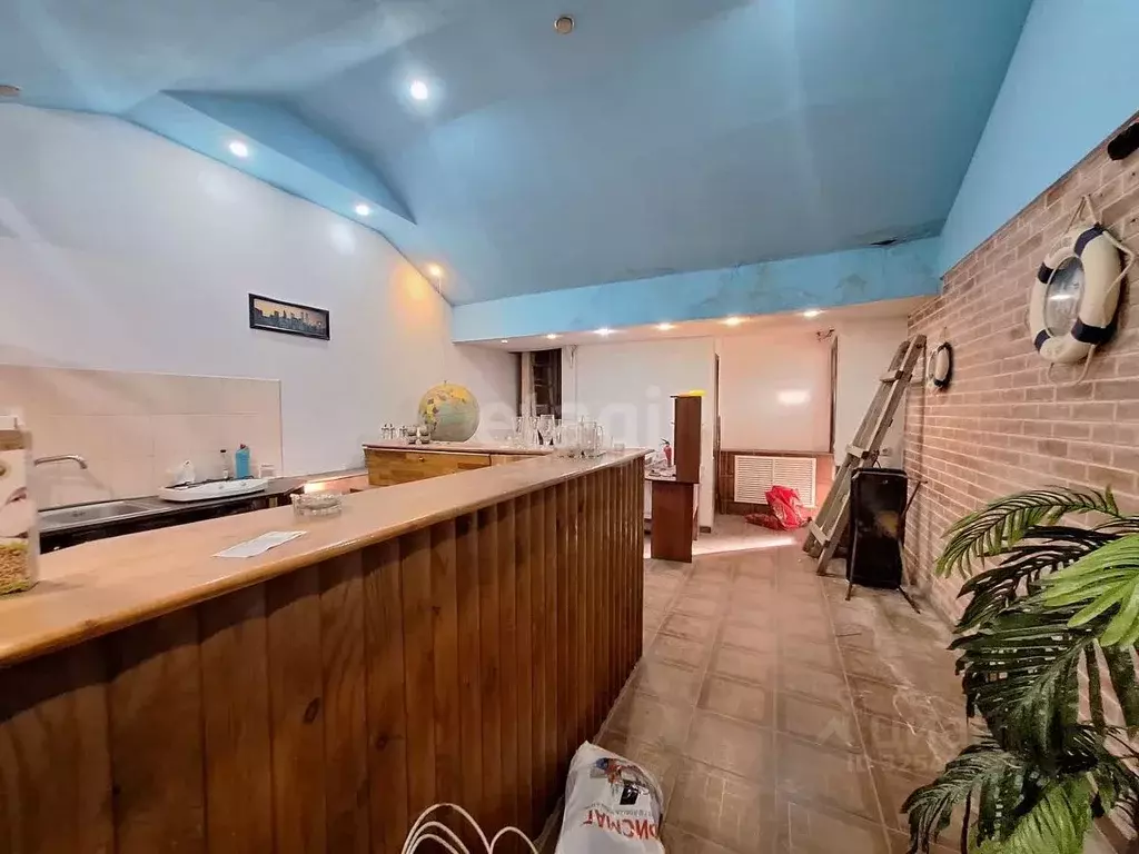 Помещение свободного назначения в Саратовская область, Саратов ... - Фото 1