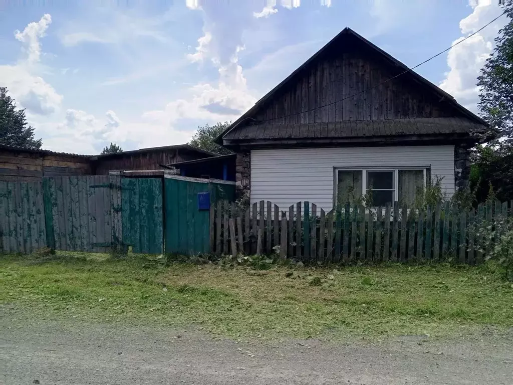 Дом в Кемеровская область, Ижморский пгт ул. Майская, 114 (36 м) - Фото 1