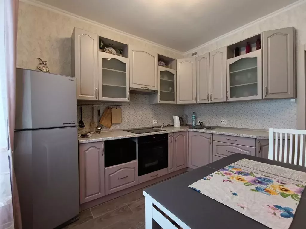 1-к кв. Ленинградская область, Гатчина ул. Генерала Кныша, 17 (46.9 м) - Фото 2