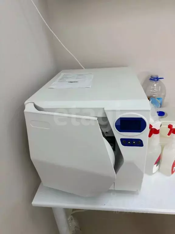 Помещение свободного назначения в Тюменская область, Тюмень ул. ... - Фото 2