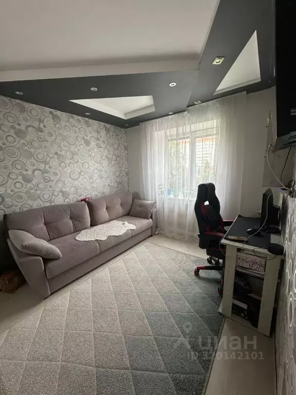 4-к кв. Псковская область, Псков Рижский просп., 85А (67.0 м) - Фото 1