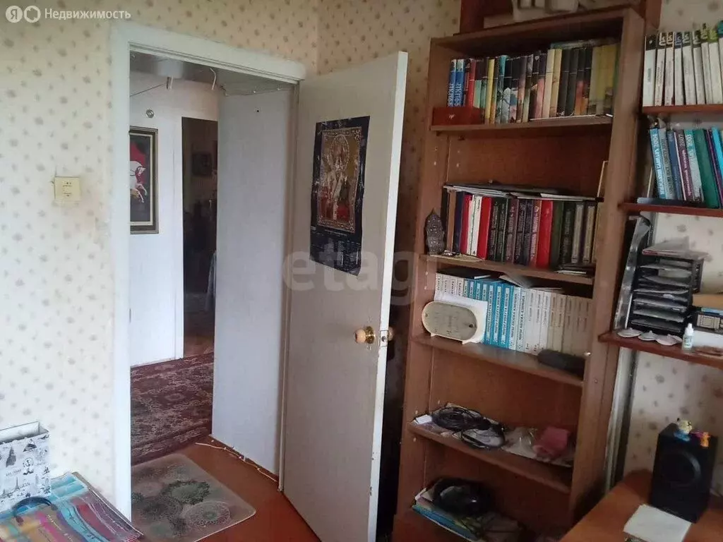 3-комнатная квартира: Курган, жилой район Заозёрный, 2-й микрорайон, 3 ... - Фото 0