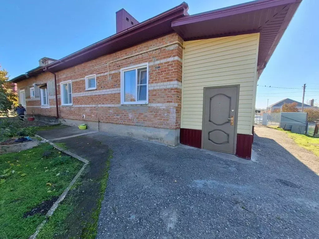 Дом в Краснодарский край, Павловская ст-ца ул. Заречная, 207 (69 м) - Фото 2