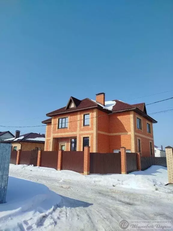 Коттедж в Самарская область, Кинель ул. Свободная, 24 (288 м) - Фото 1