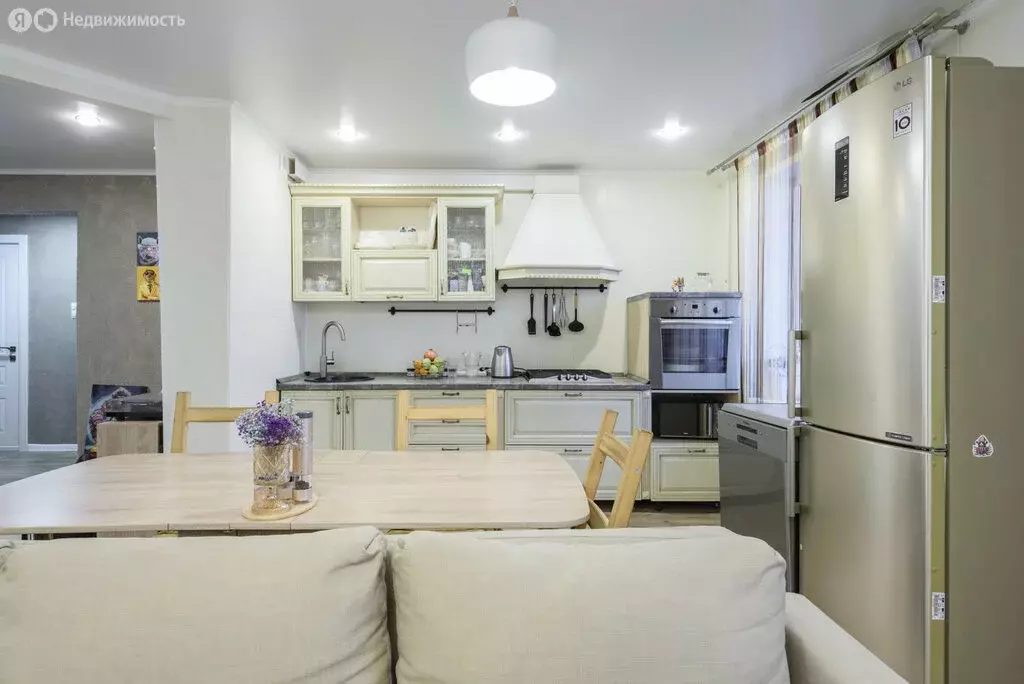 3-комнатная квартира: Казань, проспект Ямашева, 76 (65.7 м) - Фото 2