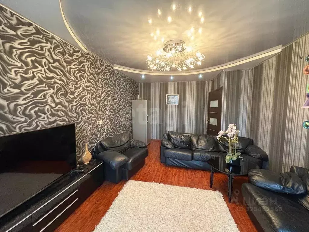 2-к кв. Тульская область, Тула Новомосковская ул., 7А (80.0 м) - Фото 1